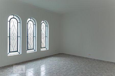Casa para alugar com 2 quartos, 75m² em Vila Monumento, São Paulo