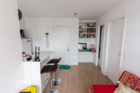 Apartamento à venda com 33m², 1 quarto e sem vagaSala