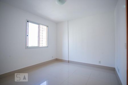Quarto Suíte de apartamento para alugar com 2 quartos, 61m² em Samambaia Sul (samambaia), Brasília
