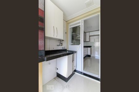 Apartamento para alugar com 92m², 2 quartos e 2 vagas Apartamento para alugar com 92m², 2 quartos e 2 vagasÁrea de serviço