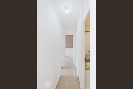 Corredor de apartamento à venda com 2 quartos, 60m² em Anil, Rio de Janeiro