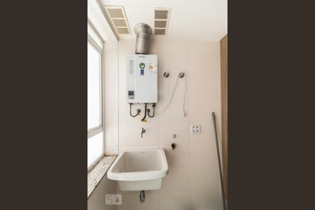 Apartamento à venda com 78m², 2 quartos e 1 vaga Apartamento à venda com 78m², 2 quartos e 1 vagaÁrea de Serviço