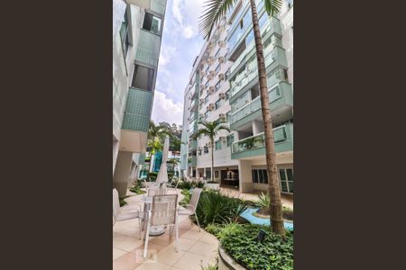 Apartamento à venda com 78m², 2 quartos e 1 vaga Apartamento à venda com 78m², 2 quartos e 1 vagaFachada