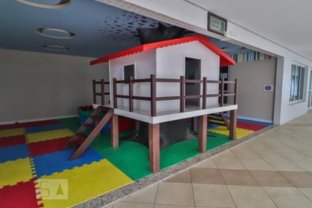 Apartamento à venda com 78m², 2 quartos e 1 vaga Apartamento à venda com 78m², 2 quartos e 1 vagaPlayground
