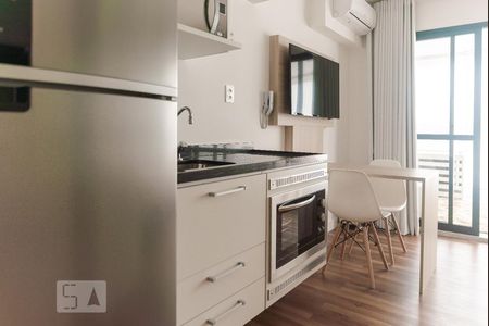 Cozinha e Sala de kitnet/studio para alugar com 1 quarto, 27m² em Jardim Paulista, São Paulo