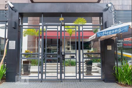 Studio para alugar com 27m², 1 quarto e 1 vaga Studio para alugar com 27m², 1 quarto e 1 vagaFachada