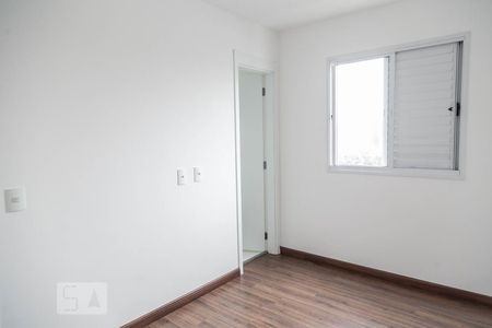 Suíte de apartamento para alugar com 2 quartos, 63m² em Vila Taquari, São Paulo