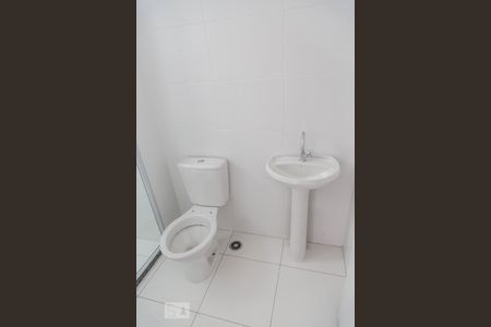 Apartamento para alugar com 63m², 2 quartos e 1 vaga Apartamento para alugar com 63m², 2 quartos e 1 vagaBanheiro Social