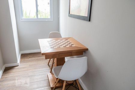 Apartamento para alugar com 63m², 2 quartos e 1 vaga Apartamento para alugar com 63m², 2 quartos e 1 vagaSalão de jogos