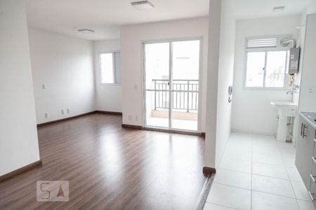 Sala de apartamento para alugar com 2 quartos, 63m² em Vila Taquari, São Paulo