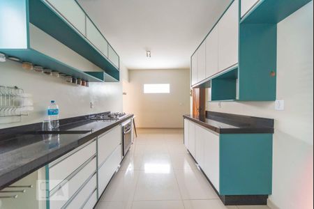 Cozinha  de apartamento para alugar com 2 quartos, 112m² em Vila Alpina, Santo André