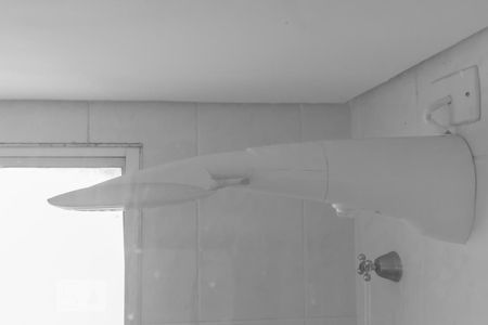 Banheiro  de apartamento à venda com 2 quartos, 58m² em São João Clímaco, São Paulo