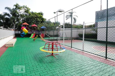 Apartamento para alugar com 113m², 3 quartos e 2 vagasÁrea Comum - Playground