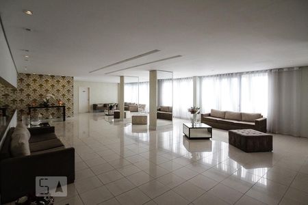 Apartamento para alugar com 113m², 3 quartos e 2 vagasHall