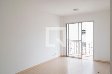 Apartamento para alugar com 78m², 3 quartos e 1 vaga Apartamento para alugar com 78m², 3 quartos e 1 vagaSala