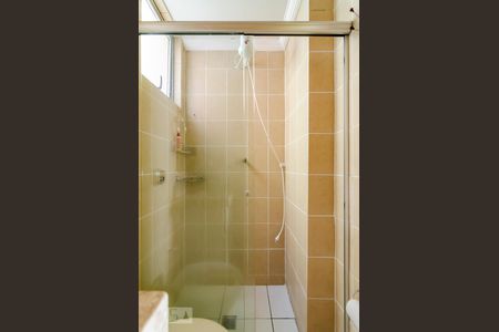 Banheiro de apartamento à venda com 3 quartos, 70m² em Ipiranga, Belo Horizonte