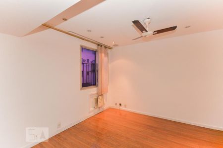 Sala de apartamento à venda com 2 quartos, 62m² em Vila Isabel, Rio de Janeiro
