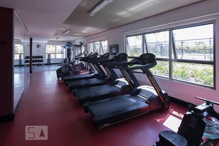 Apartamento à venda com 70m², 3 quartos e 1 vaga Apartamento à venda com 70m², 3 quartos e 1 vagaAcademia