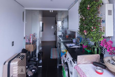 Apartamento à venda com 70m², 3 quartos e 1 vaga Apartamento à venda com 70m², 3 quartos e 1 vagaÁrea de Serviço