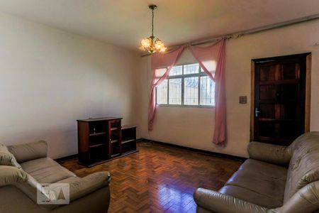 Sala de casa para alugar com 2 quartos, 150m² em Vila Monumento, São Paulo