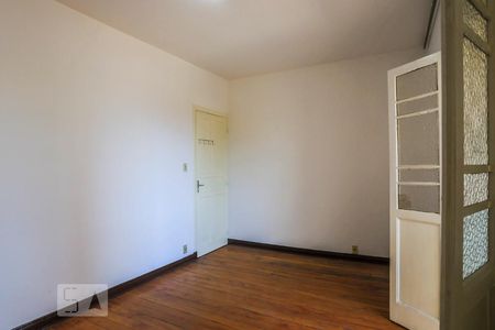 Quarto 1 de casa para alugar com 2 quartos, 150m² em Vila Monumento, São Paulo