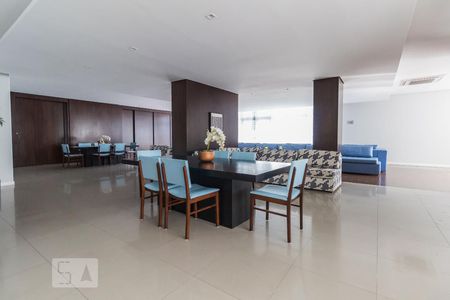 Apartamento à venda com 32m², 1 quarto e 1 vagaSalão de Festas - Condomínio