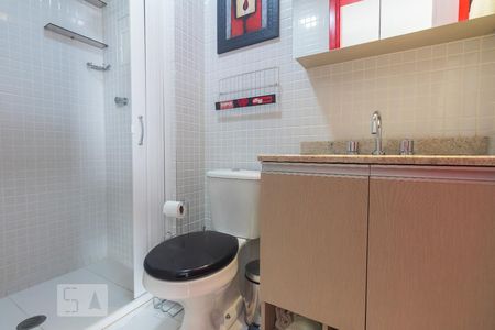 Banheiro de apartamento à venda com 1 quarto, 32m² em Cidade Monções, São Paulo