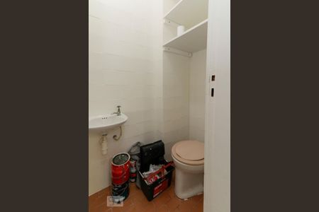Apartamento para alugar com 52m², 1 quarto e 1 vaga Apartamento para alugar com 52m², 1 quarto e 1 vagaBanheiro de Serviço