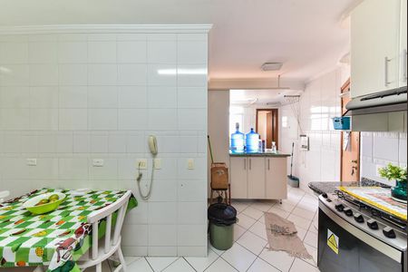 Apartamento à venda com 132m², 3 quartos e 3 vagasCozinha