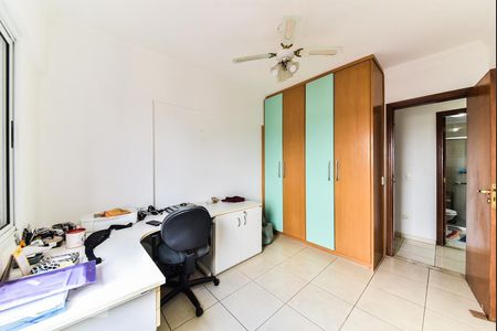 Apartamento à venda com 132m², 3 quartos e 3 vagasQuarto 2