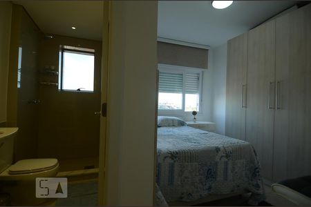 Suíte 1 de apartamento à venda com 2 quartos, 128m² em Menino Deus, Porto Alegre