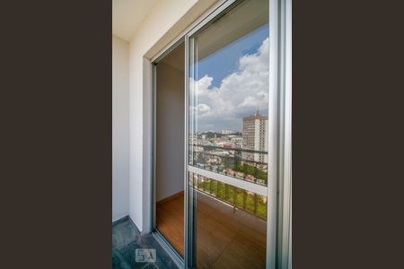 Varanda de apartamento para alugar com 2 quartos, 48m² em Jardim Independência, São Paulo