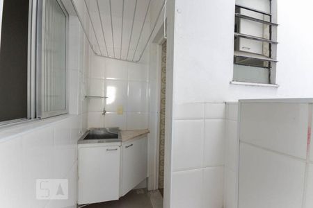 Apartamento à venda com 74m², 3 quartos e 1 vagaÁrea de Serviço