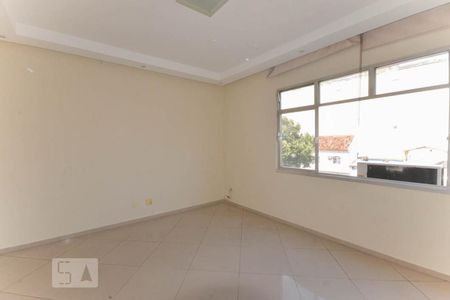 Apartamento à venda com 74m², 3 quartos e 1 vagaSala
