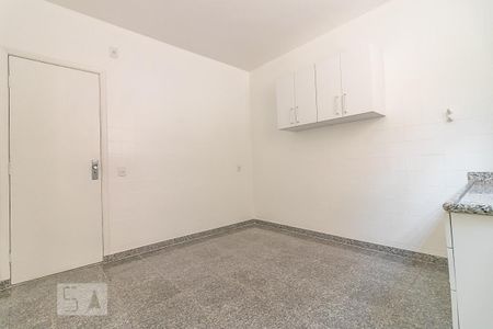 Cozinha de apartamento para alugar com 2 quartos, 65m² em Santa Inês, Belo Horizonte