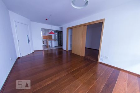 Sala de apartamento para alugar com 3 quartos, 105m² em Sumarezinho, São Paulo
