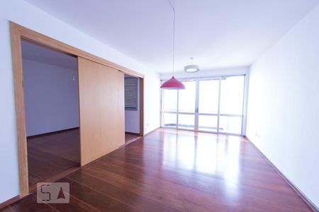 Sala de apartamento para alugar com 3 quartos, 105m² em Sumarezinho, São Paulo
