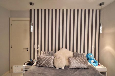 Apartamento à venda com 120m², 2 quartos e 1 vagaSuíte