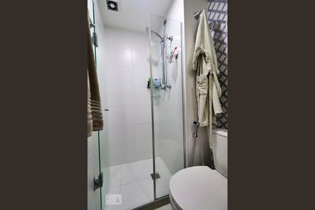 Apartamento à venda com 120m², 2 quartos e 1 vagaBanheiro Corredor