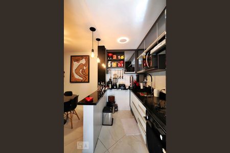 Apartamento à venda com 120m², 2 quartos e 1 vagaCozinha