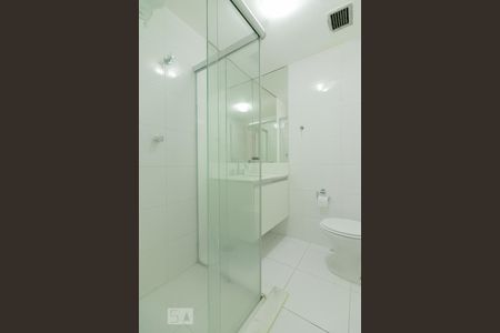 Apartamento à venda com 40m², 1 quarto e 1 vaga Apartamento à venda com 40m², 1 quarto e 1 vagaBanheiro