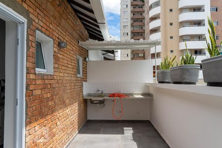 Varanda de kitnet/studio para alugar com 1 quarto, 55m² em Água Branca, São Paulo