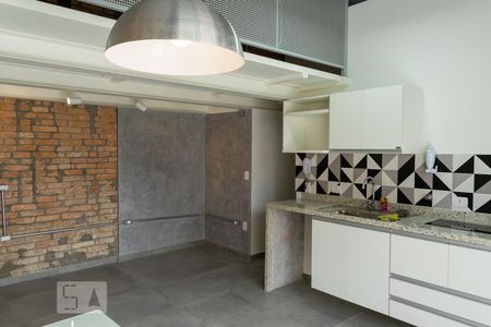 Sala/Cozinha de kitnet/studio para alugar com 1 quarto, 55m² em Água Branca, São Paulo