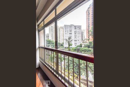 Sala - Vista de apartamento à venda com 3 quartos, 276m² em Jardim Paulista, São Paulo