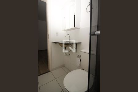 Apartamento à venda com 65m², 3 quartos e 1 vaga Apartamento à venda com 65m², 3 quartos e 1 vagaBanheiro da Suíte
