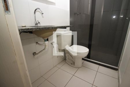 Apartamento à venda com 65m², 3 quartos e 1 vaga Apartamento à venda com 65m², 3 quartos e 1 vagaBanheiro da Suíte