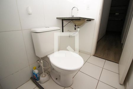 Apartamento à venda com 65m², 3 quartos e 1 vaga Apartamento à venda com 65m², 3 quartos e 1 vagaBanheiro Social