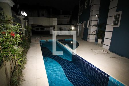 Apartamento à venda com 65m², 3 quartos e 1 vaga Apartamento à venda com 65m², 3 quartos e 1 vagaÁrea comum - Piscina