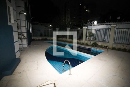 Apartamento à venda com 65m², 3 quartos e 1 vaga Apartamento à venda com 65m², 3 quartos e 1 vagaÁrea comum - Piscina