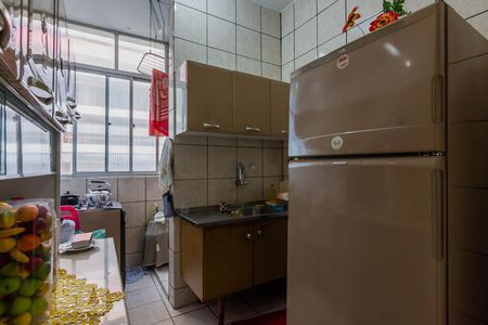 Cozinha de apartamento para alugar com 1 quarto, 50m² em Centro, Belo Horizonte